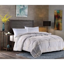 幸福品格羊毛被